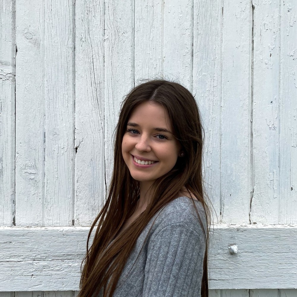 Meet your Posher, Madelyn